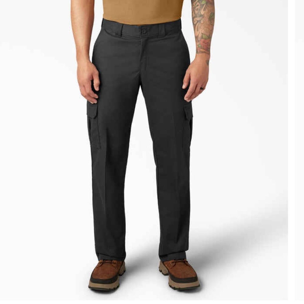 NWOT Dickies Flex Relaxed Fit Mens Black Cargo‎ Pants 30 x 32